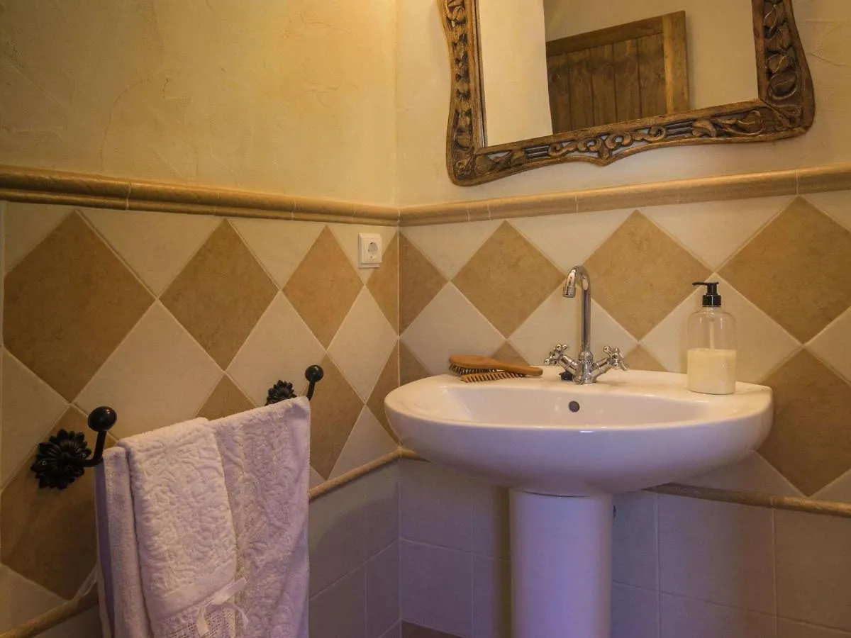 Tasteful Holiday Home In Laroya With Shared Pool